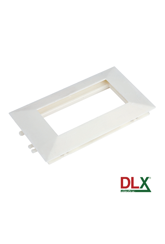 Rama alba tripla pentru aparataj 45x45 mm (6 module) - DLX DLX-102-13